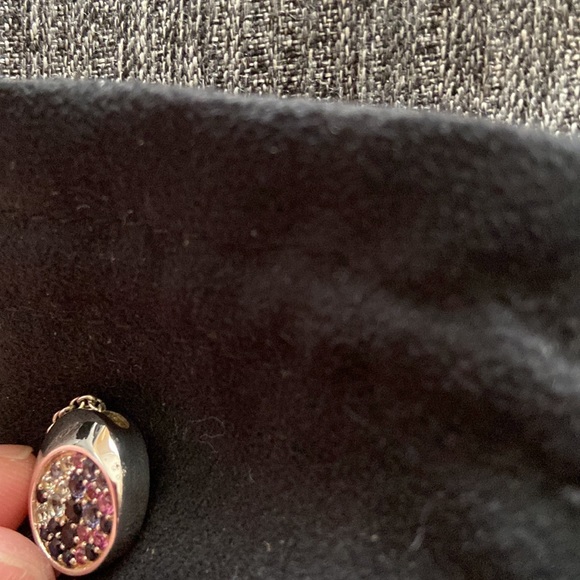 Elisabeth and James - Picture 8 of 8